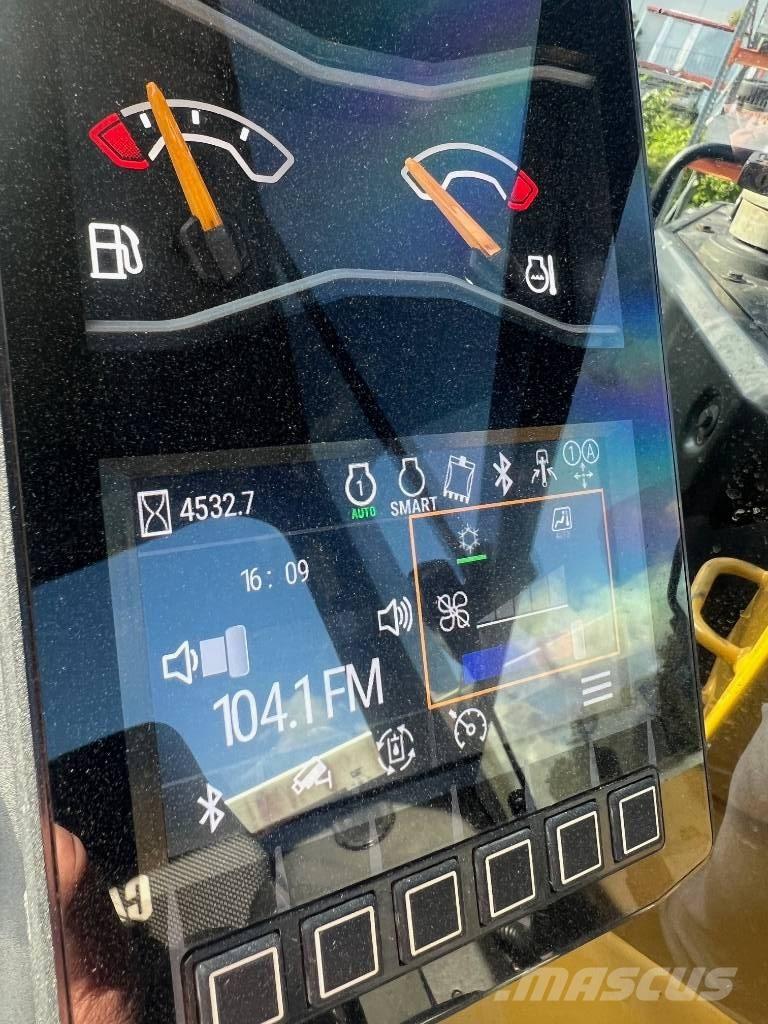 CAT 308 CR Midikaivukoneet 7t - 12t