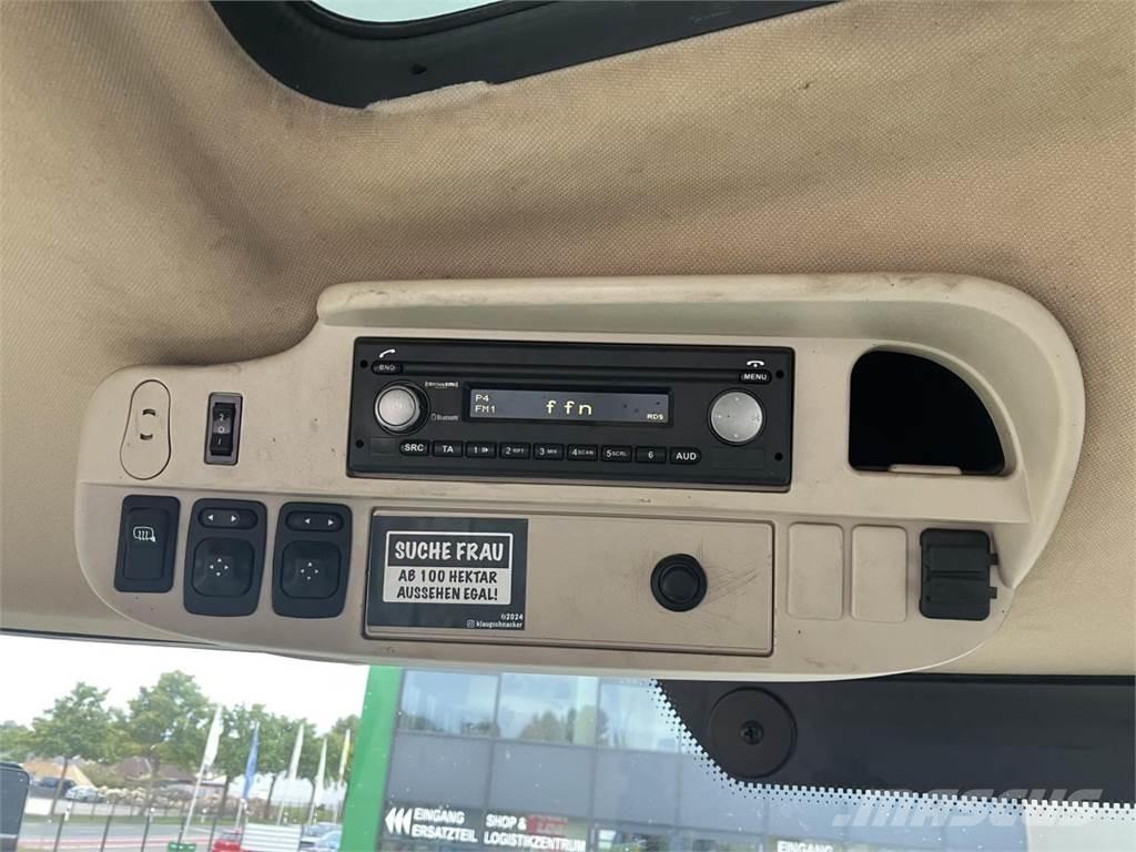 John Deere 6250R Traktorit