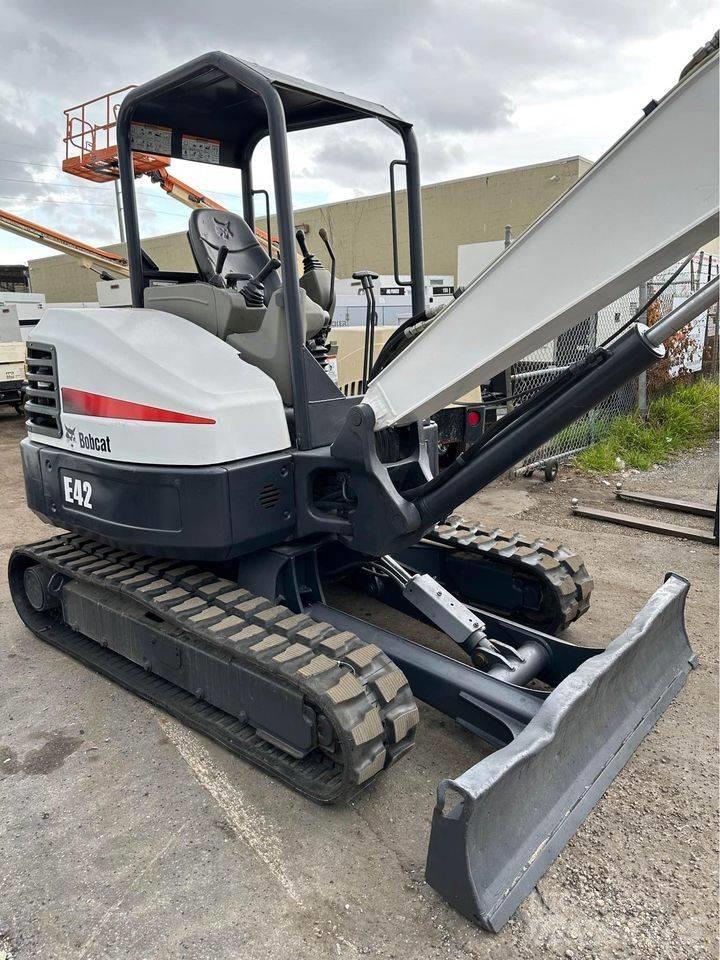 Bobcat E42 Minikaivukoneet < 7t