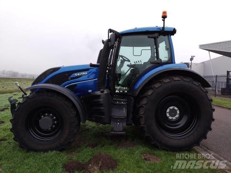 Valtra T 234 A Traktorit