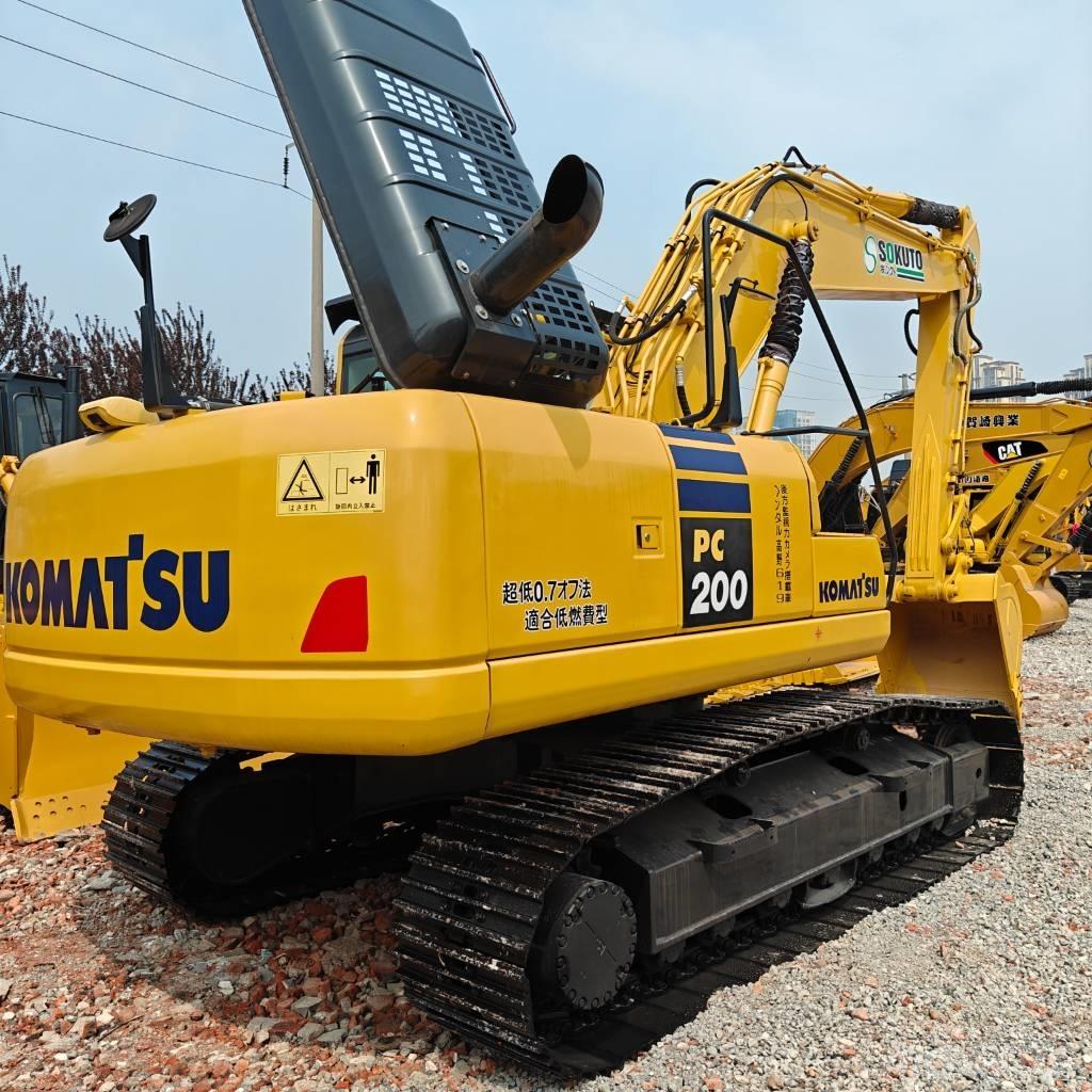 Komatsu 200-8 Telakaivukoneet