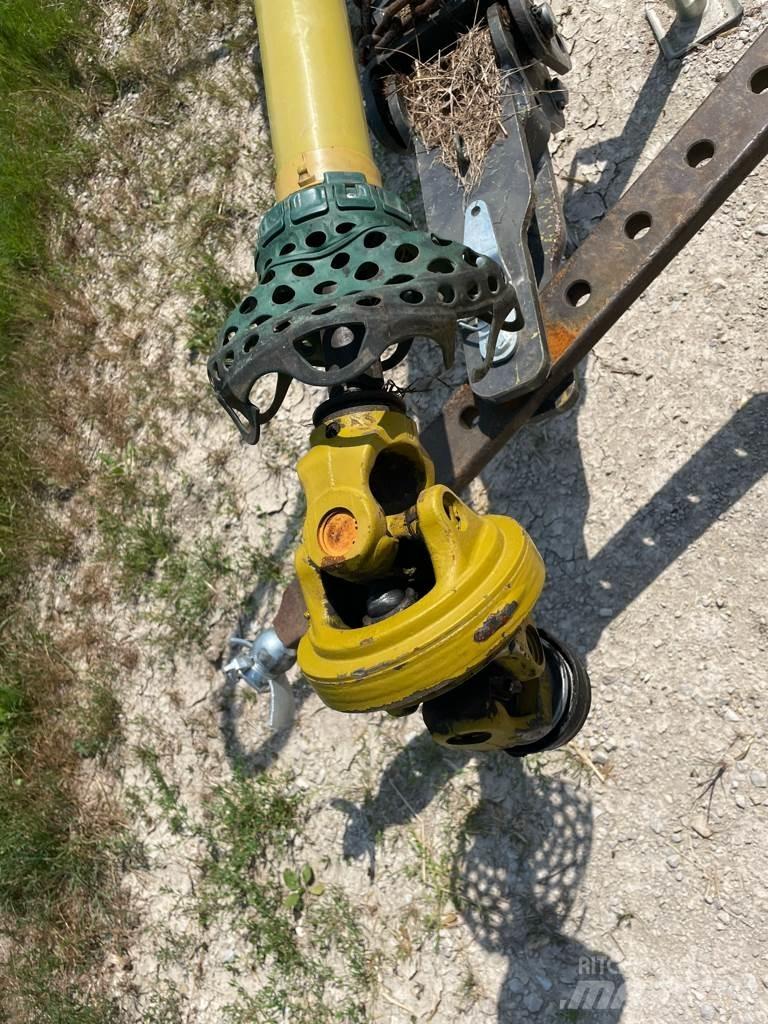 CLAAS Liner 700 Karhottimet