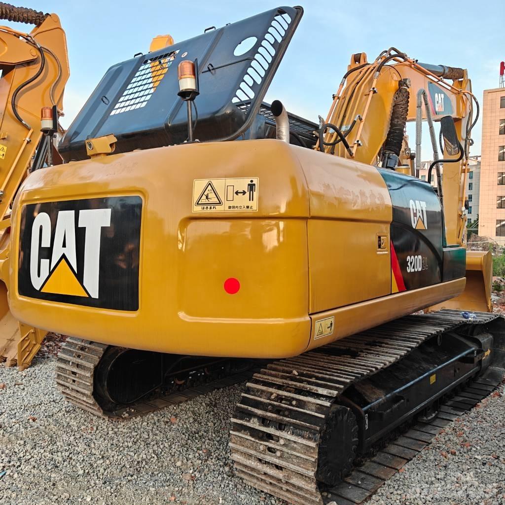 CAT 320D2L Telakaivukoneet