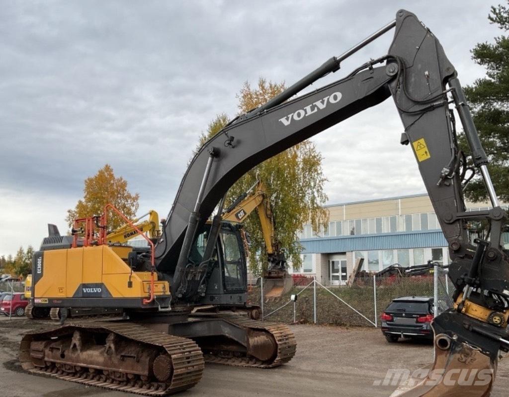 Volvo EC 300 EL Kaivurikuormaajat