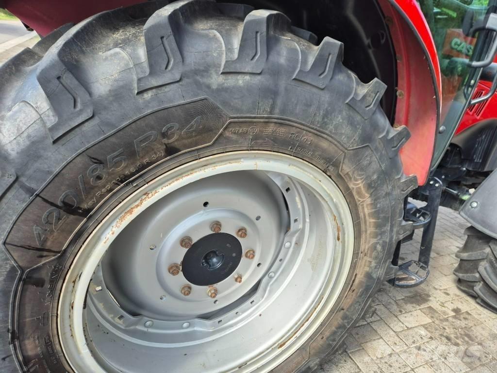 Case IH Farmall 85 C Traktorit