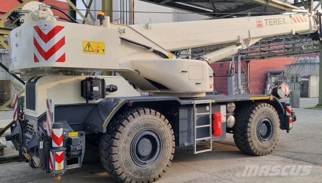 Terex RT 1070 RT-nosturit