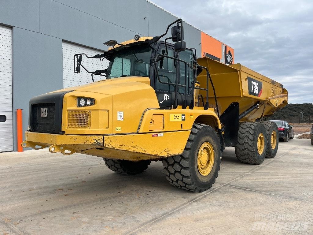CAT 735 Dumpperit