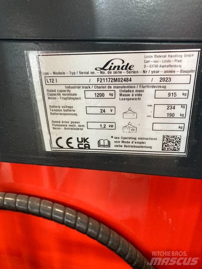 Linde L12i/1172 Käyden ajettavat pinoamistrukit