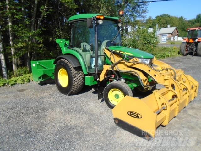 John Deere 4066 R Traktorit