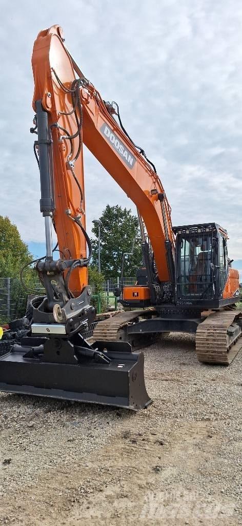 Doosan DX 210 LC-7 Telakaivukoneet