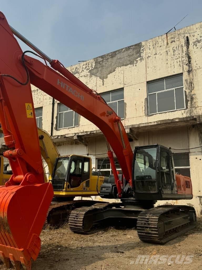 Hitachi ZX 240 Telakaivukoneet