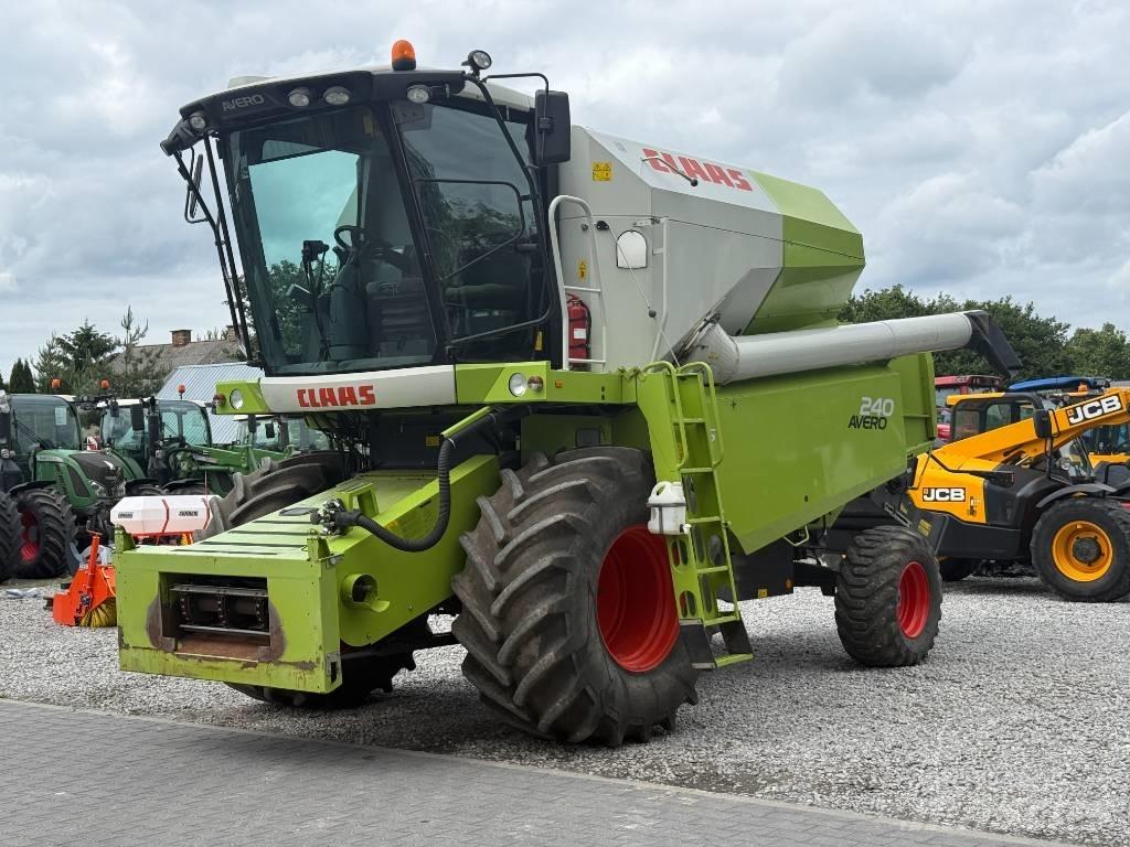 Claas Avero 240 Leikkuupuimurit
