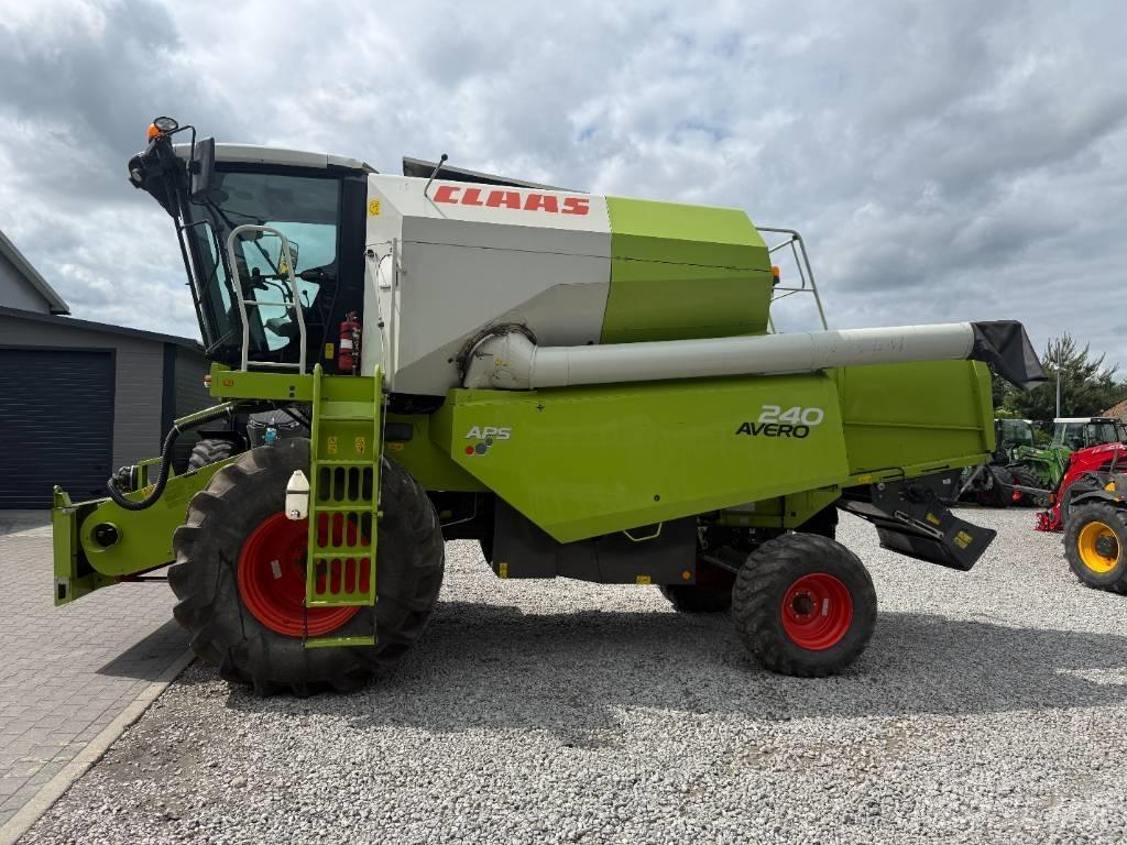 Claas Avero 240 Leikkuupuimurit