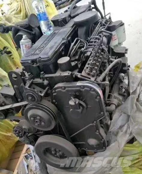 Cummins L340-30 Moottorit