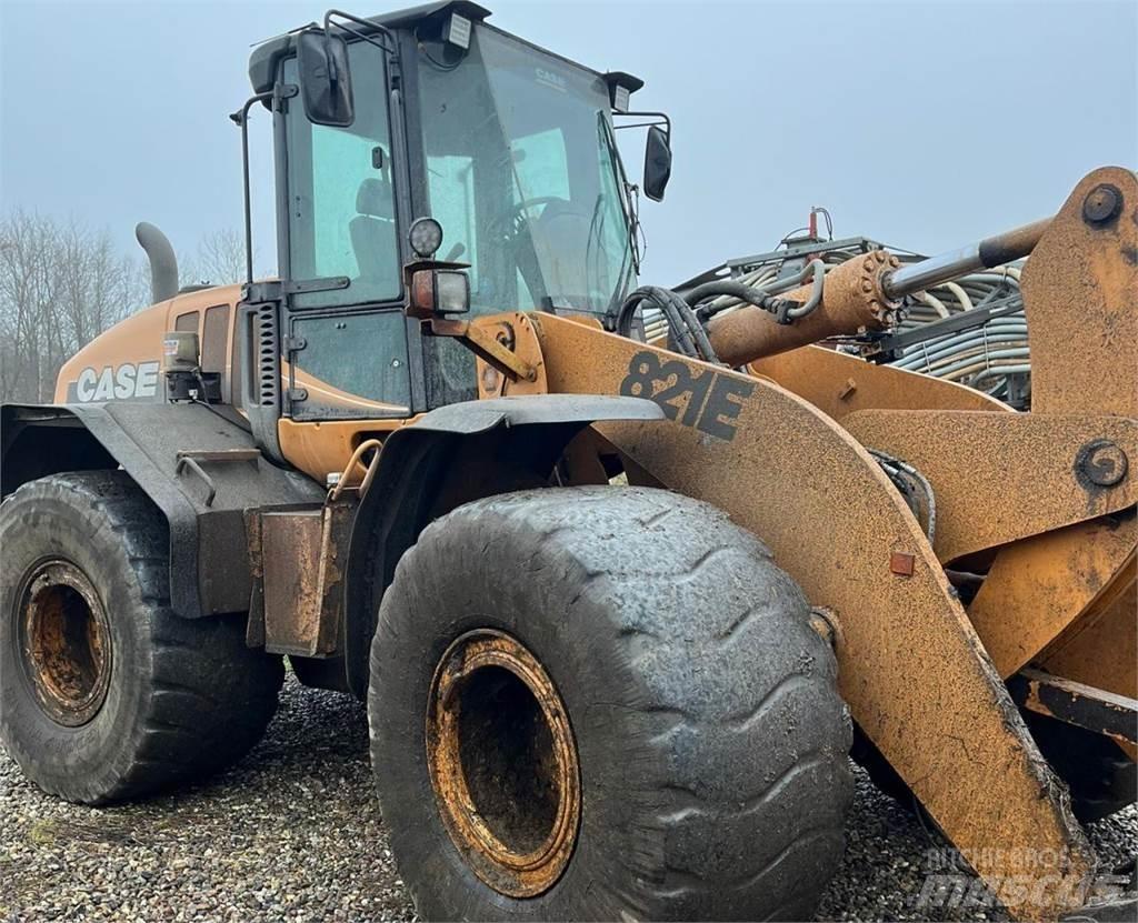 Case IH 821E Pyöräkuormaajat