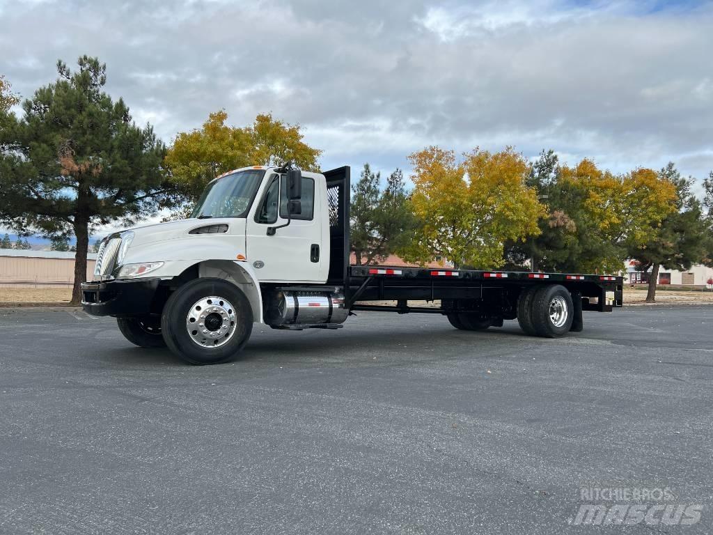 International 4300 Lava-kuorma-autot