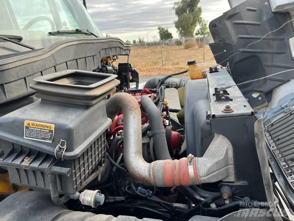 International 4300 Lava-kuorma-autot