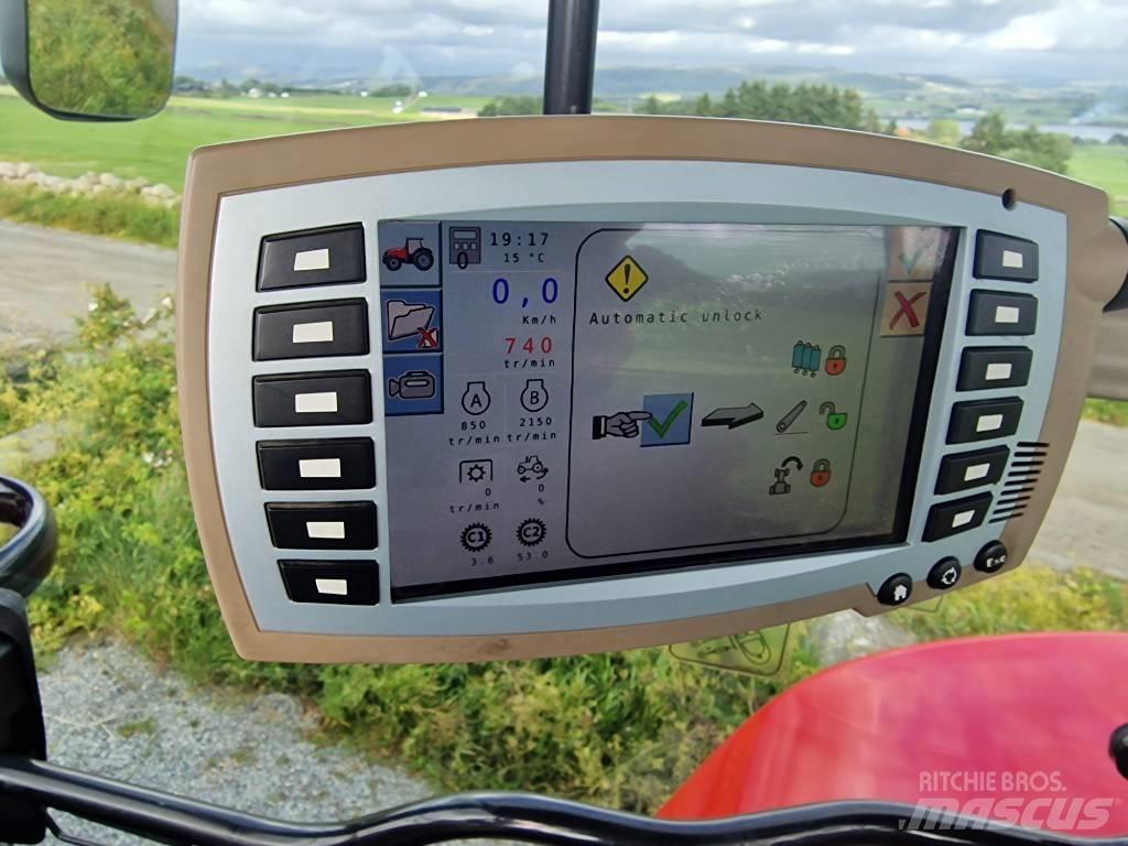 Massey Ferguson 7718 Traktorit