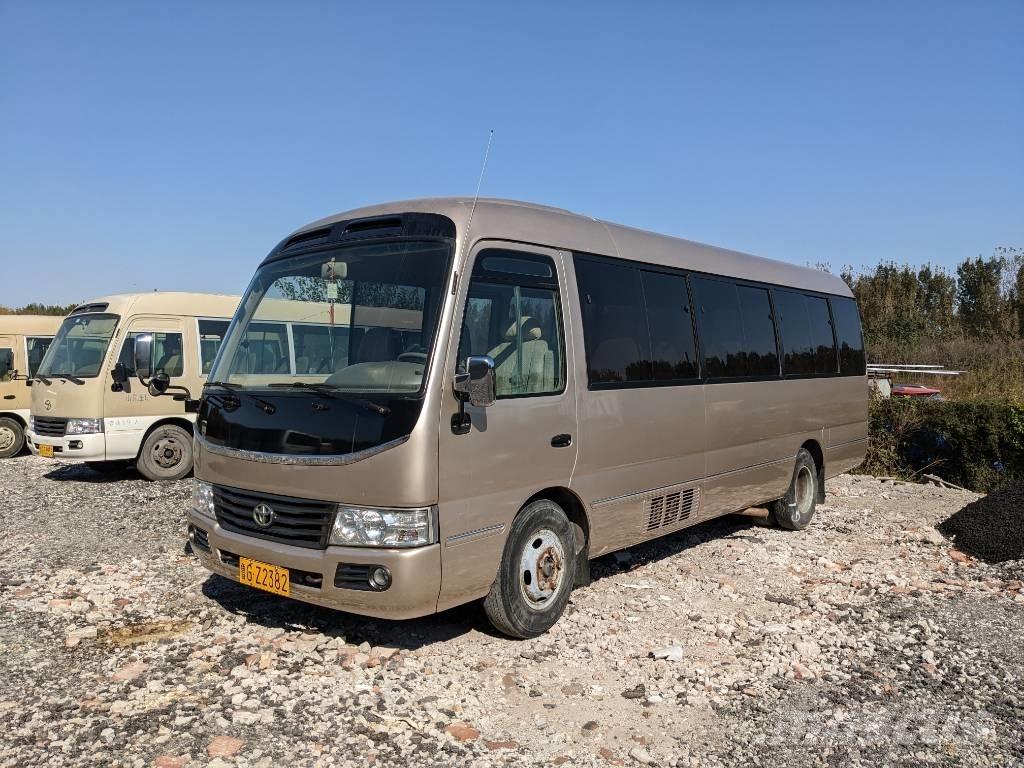 Toyota Coaster Bus Minibussit