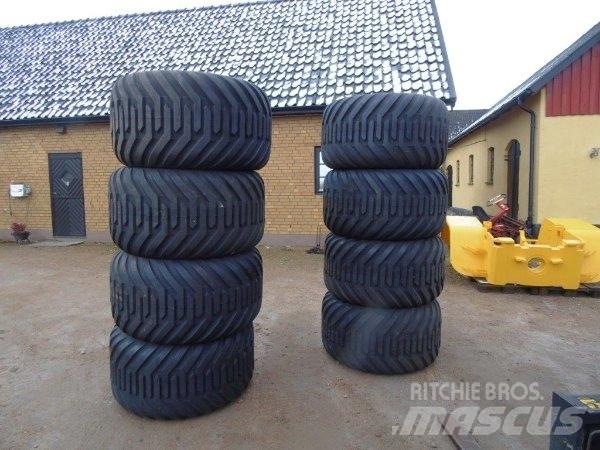 Trelleborg Twin T404 Renkaat ja vanteet