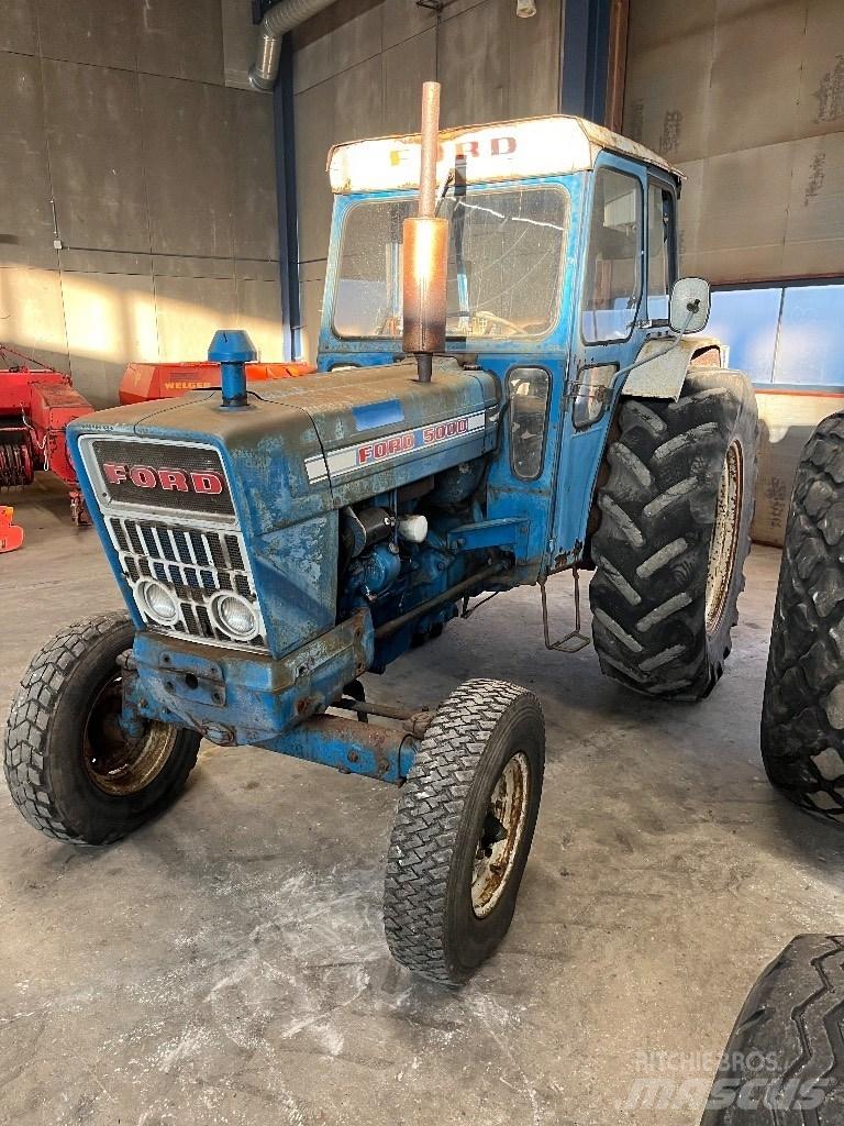 Ford 5000 Y Traktorit