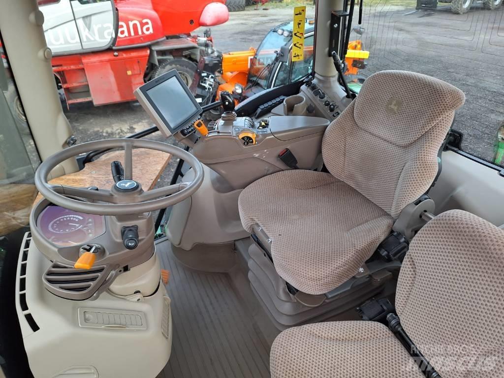 John Deere 6215R Traktorit