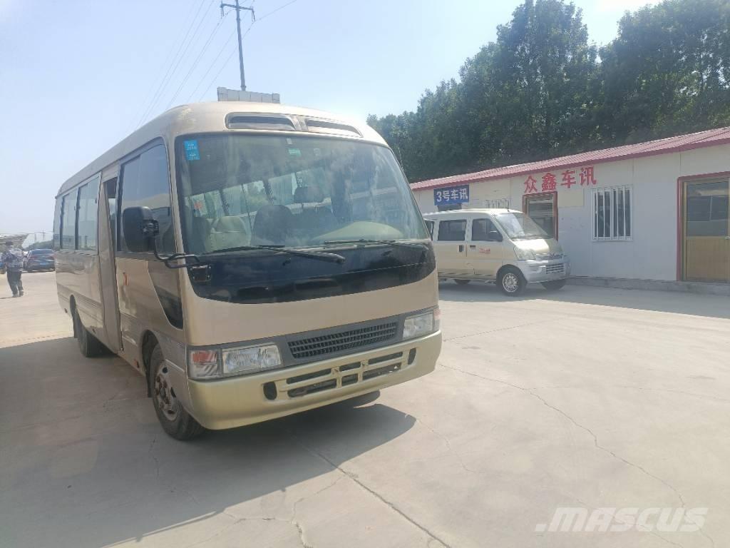 Toyota Coaster Bus Minibussit