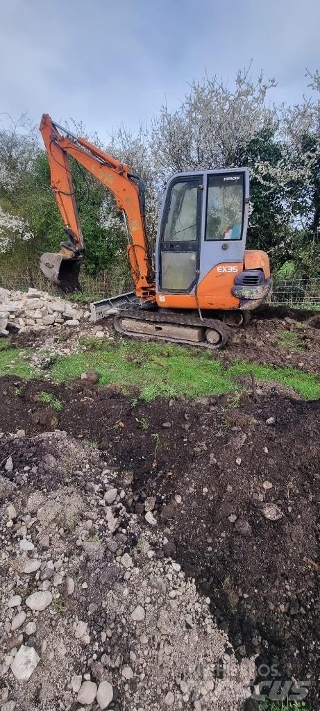 Hitachi Ex35 Minikaivukoneet < 7t