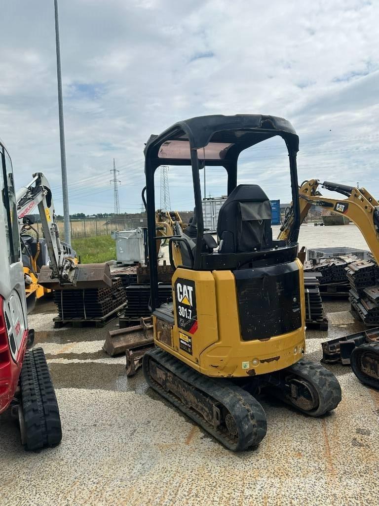 CAT 301.7 Minikaivukoneet < 7t