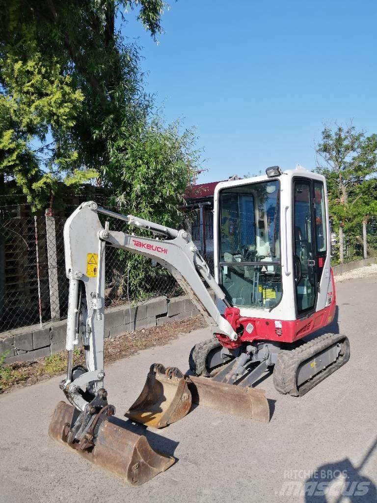 Takeuchi TB 216 Minikaivukoneet < 7t
