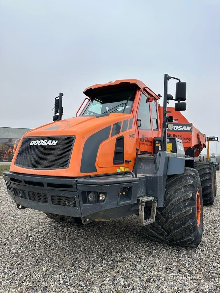 Doosan DA 30 Minidumpperit