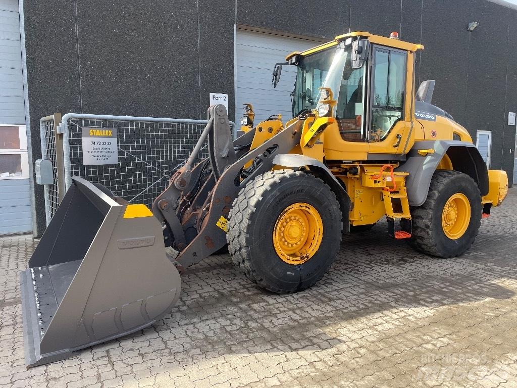 Volvo L90H Pyöräkuormaajat