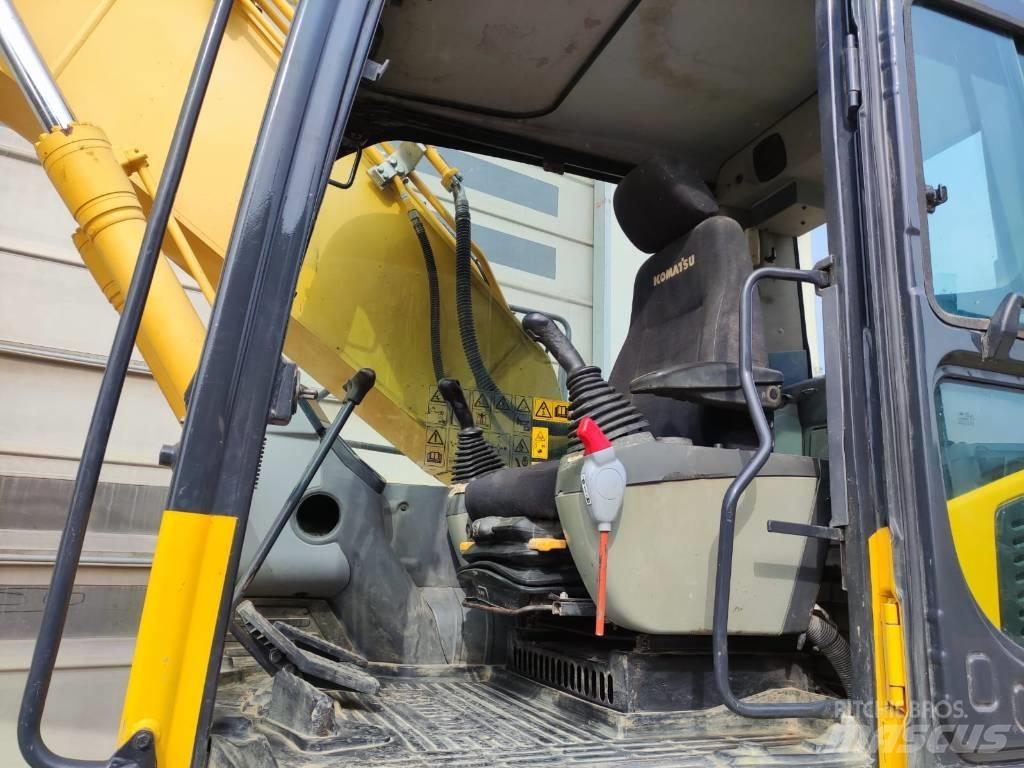 Komatsu PC 210 NLC-8 Telakaivukoneet