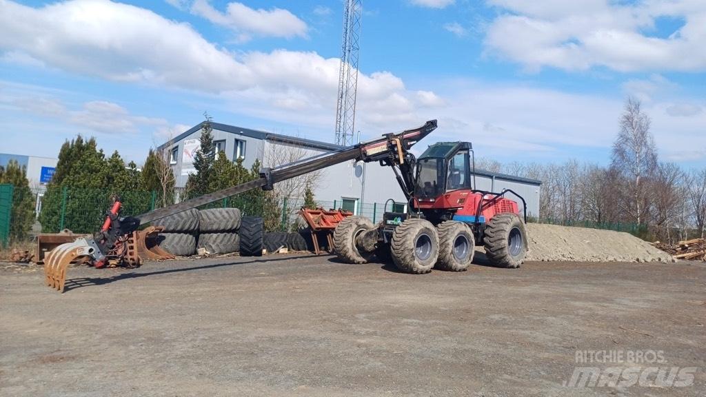 Valmet 921 Harvesterit