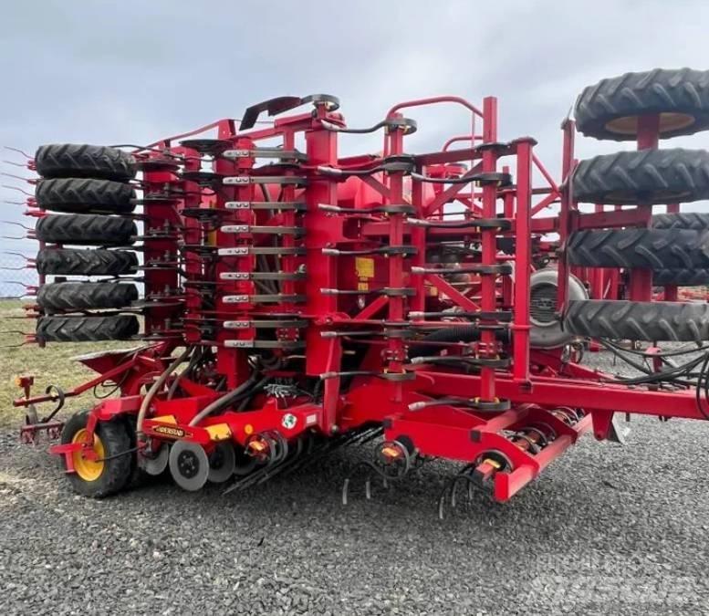 Väderstad RapidA600S Kylvökoneet