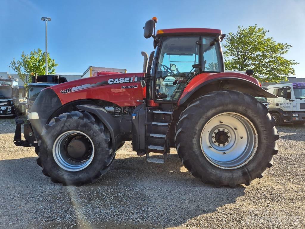 CASE IH Magnum 340 Traktorit