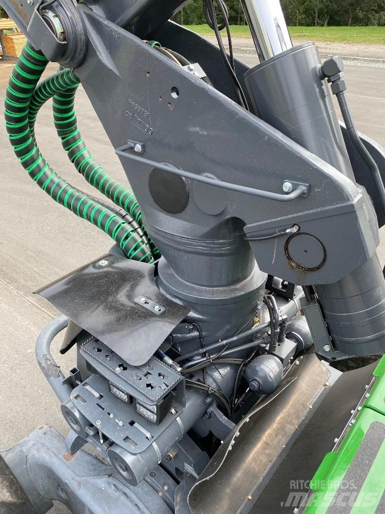 John Deere 1270 G Harvesterit