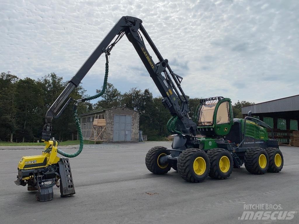 John Deere 1270 G Harvesterit