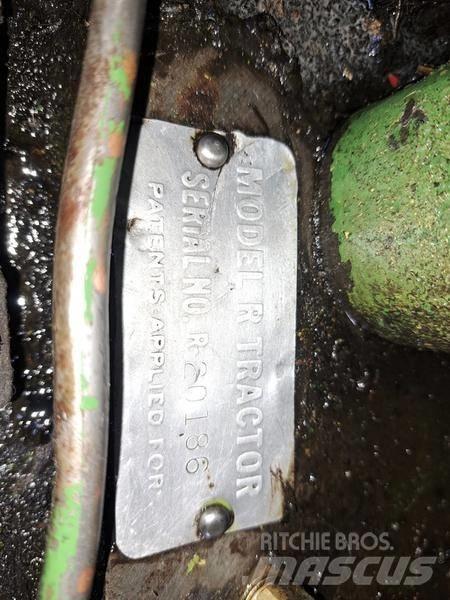 John Deere R Tractor Traktorit