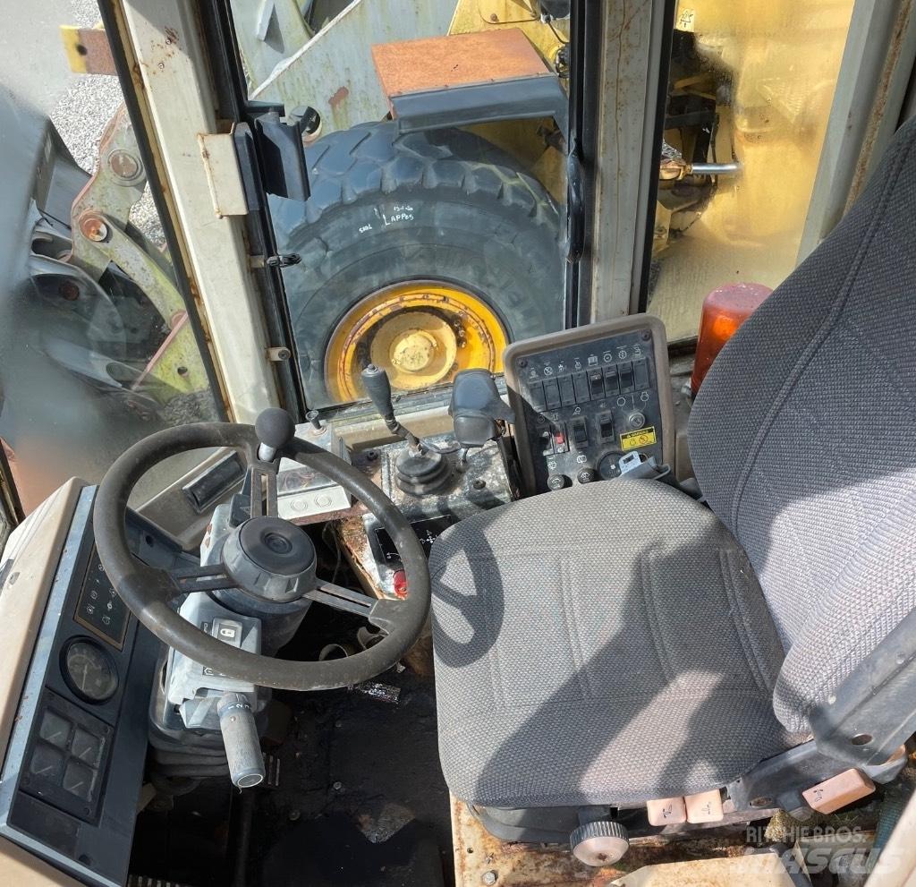 CAT 928F Pyöräkuormaajat