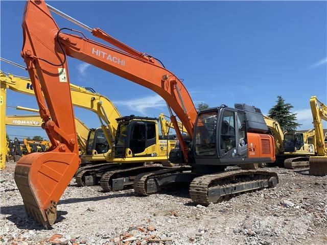 Hitachi ZX 250 Telakaivukoneet