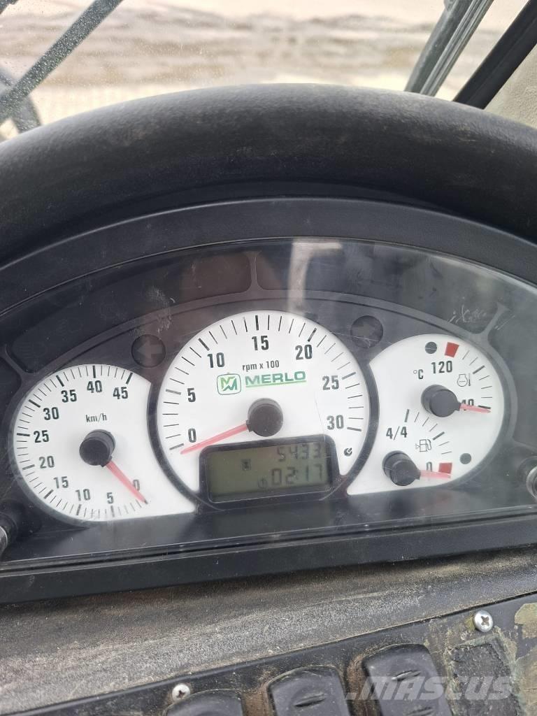 Merlo P 75.9 Teleskooppipuominostimet