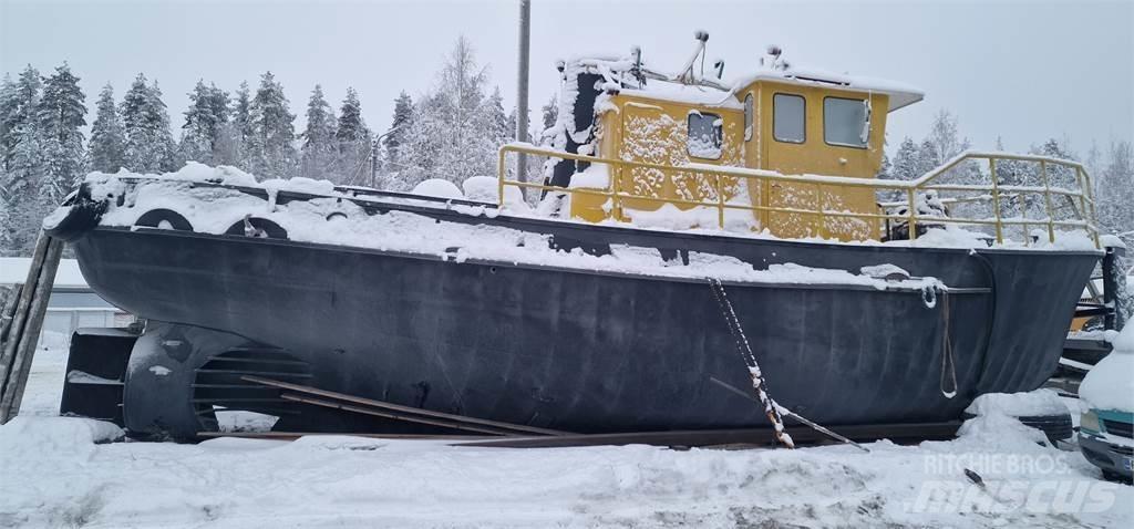  Monni Hinaaja Work boats / barges