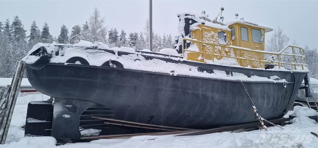  Monni Hinaaja Work boats / barges