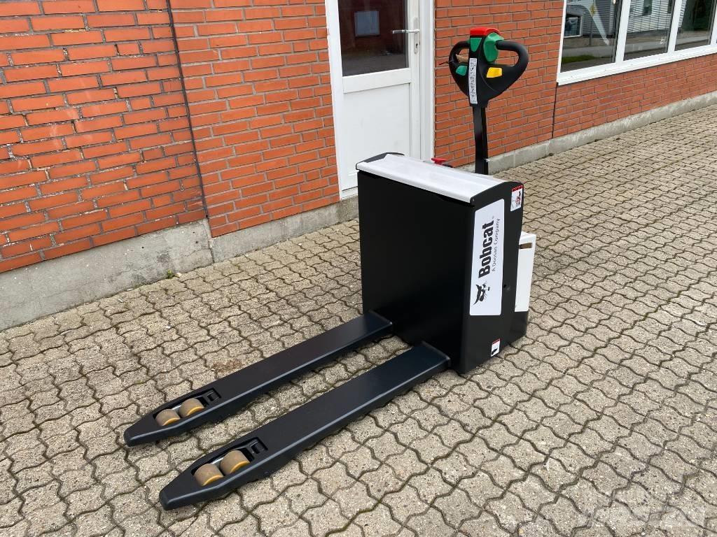 Bobcat BPM20S-7 Ajettavat pinoamisvaunut