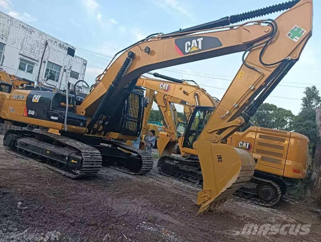 CAT 324 D2 L Midikaivukoneet 7t - 12t