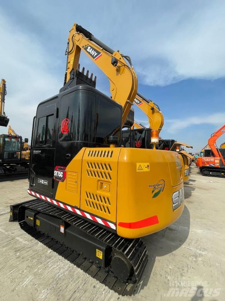 Sany SY 75 Midikaivukoneet 7t - 12t