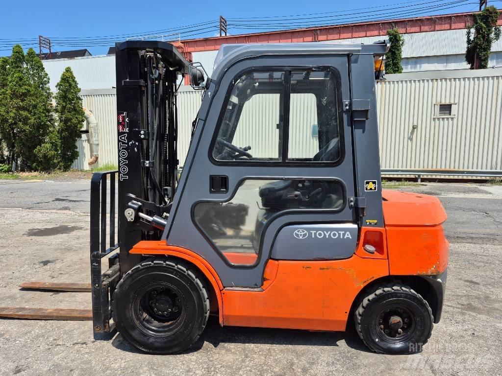 Toyota 7 FGU 25 Muut haarukkatrukit