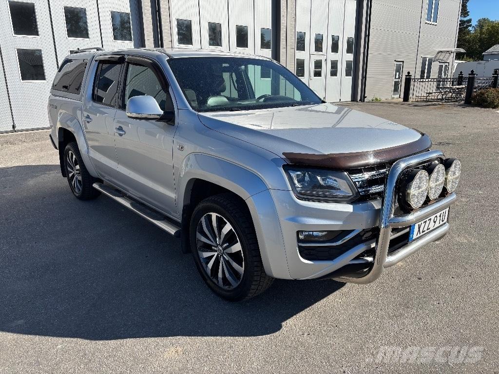 Volkswagen Amarok Lava-autot
