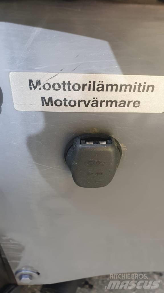 LM Trac 586 Pyöräkuormaajat